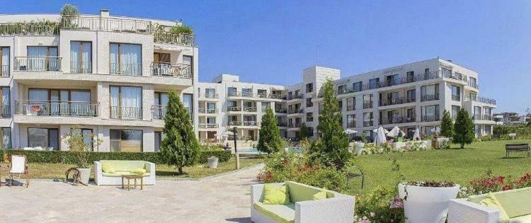 Studio In Diamond Beach Burgas Exterior foto